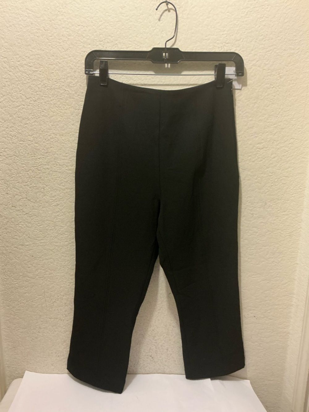 A.L.C. Black Cropped Pull-On Ankle Pants high waisted Italian fabric size 2 NWOT